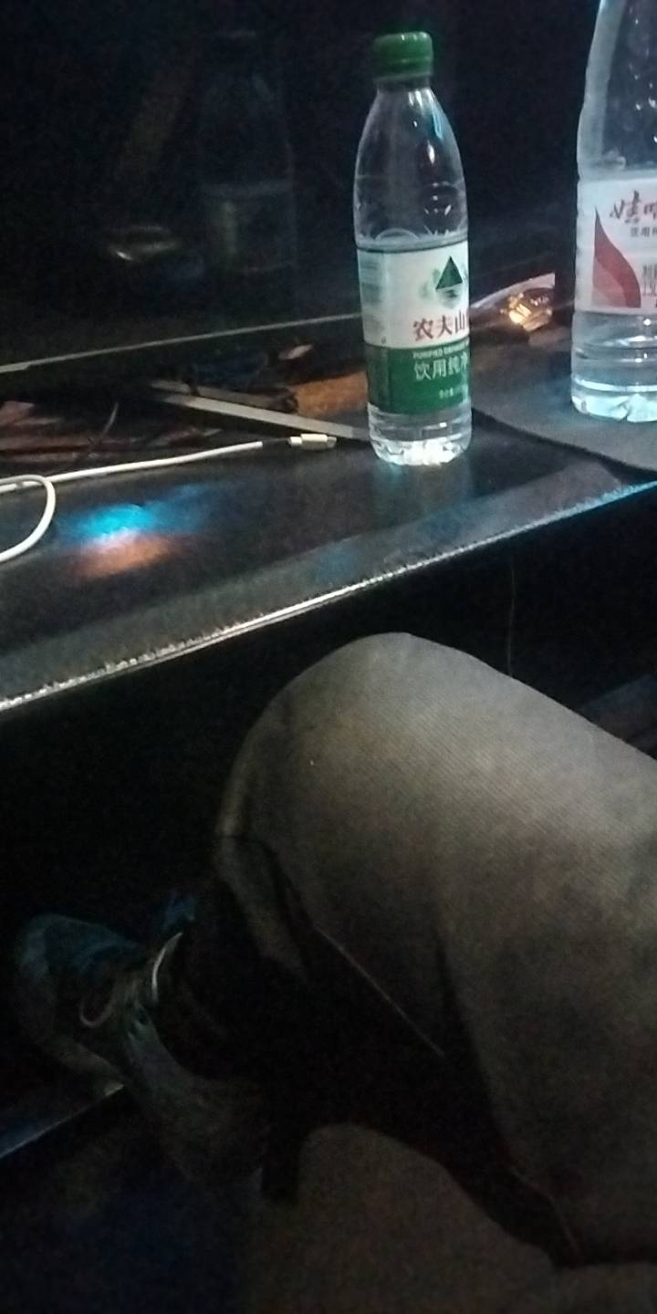 还是网吧舒服啊

65 / 作者:宁波躺平老哥 / 