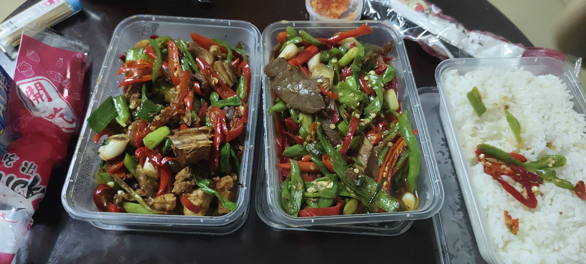 随便吃点活不起了兄弟们


92 / 作者:晴空未来 / 