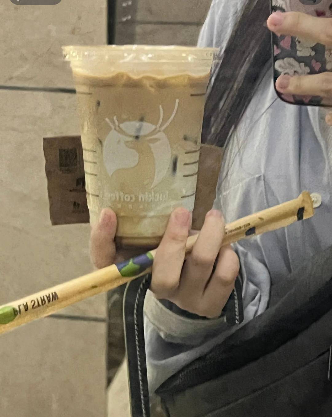 卡农最高的阅读量帖子是几万还记得吗

25 / 作者:嚯嚯嚯来了 / 