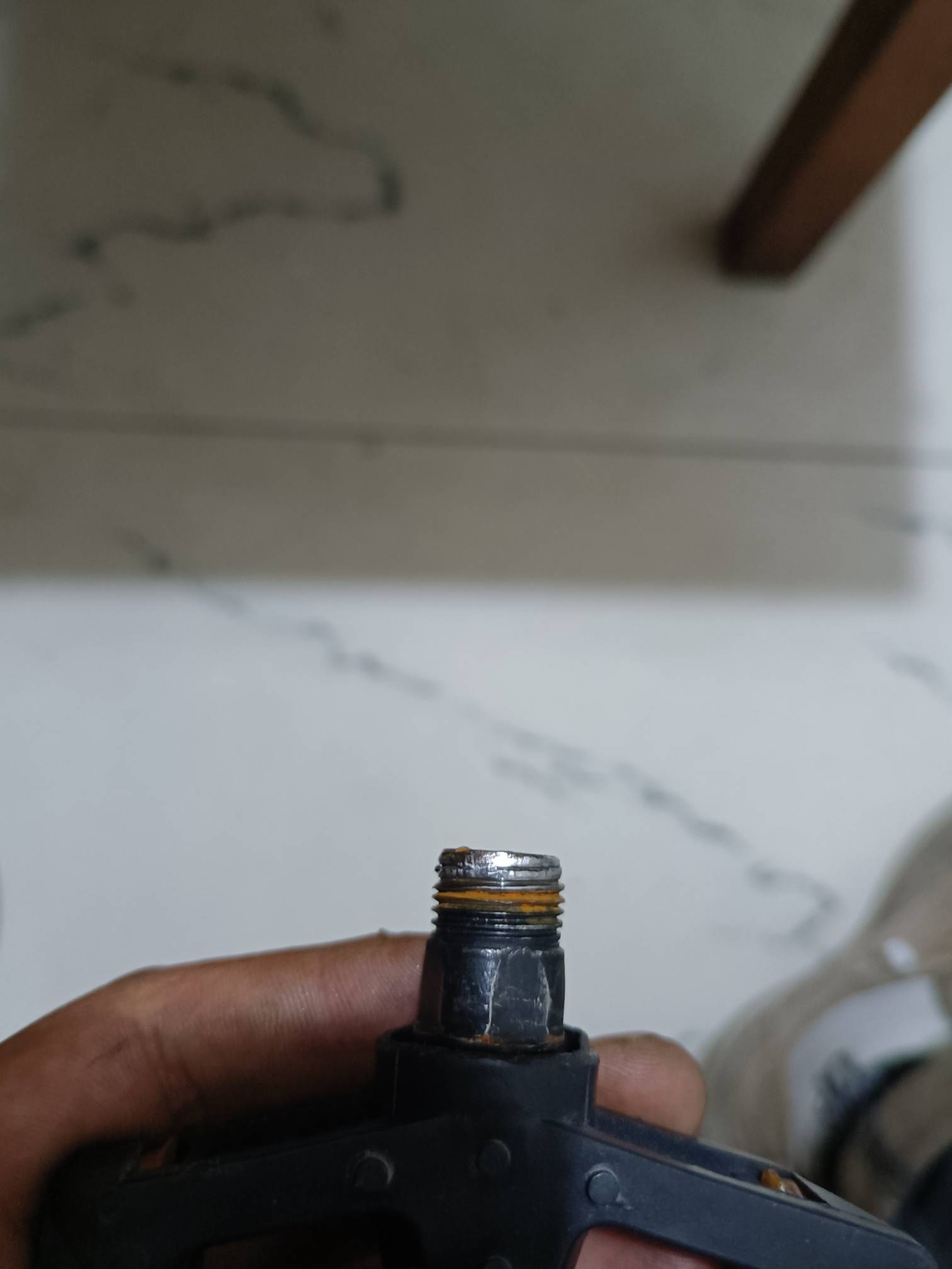 草，买了个自行车脚蹬。1一天掉三回，我想把它焊上，我出的方案我将就下你退个几十块4 / 作者:跟着老哥薅毛 / 
