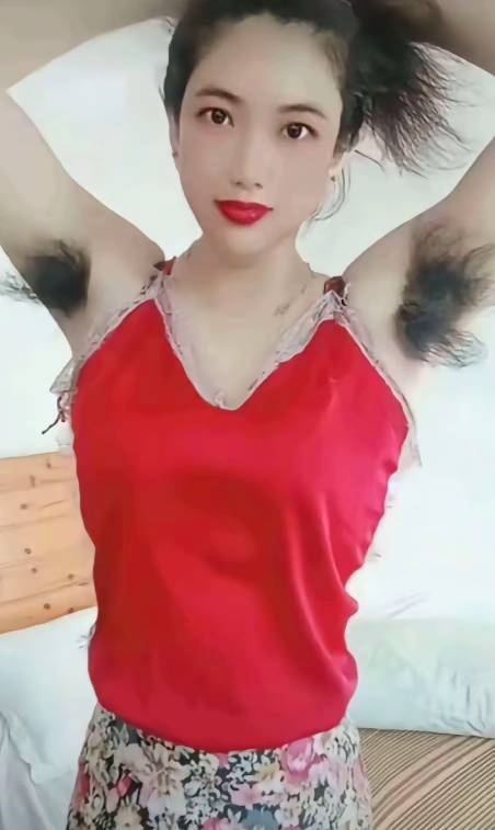 老哥们，你们在干肾么呢？

54 / 作者:福建牛德华 / 