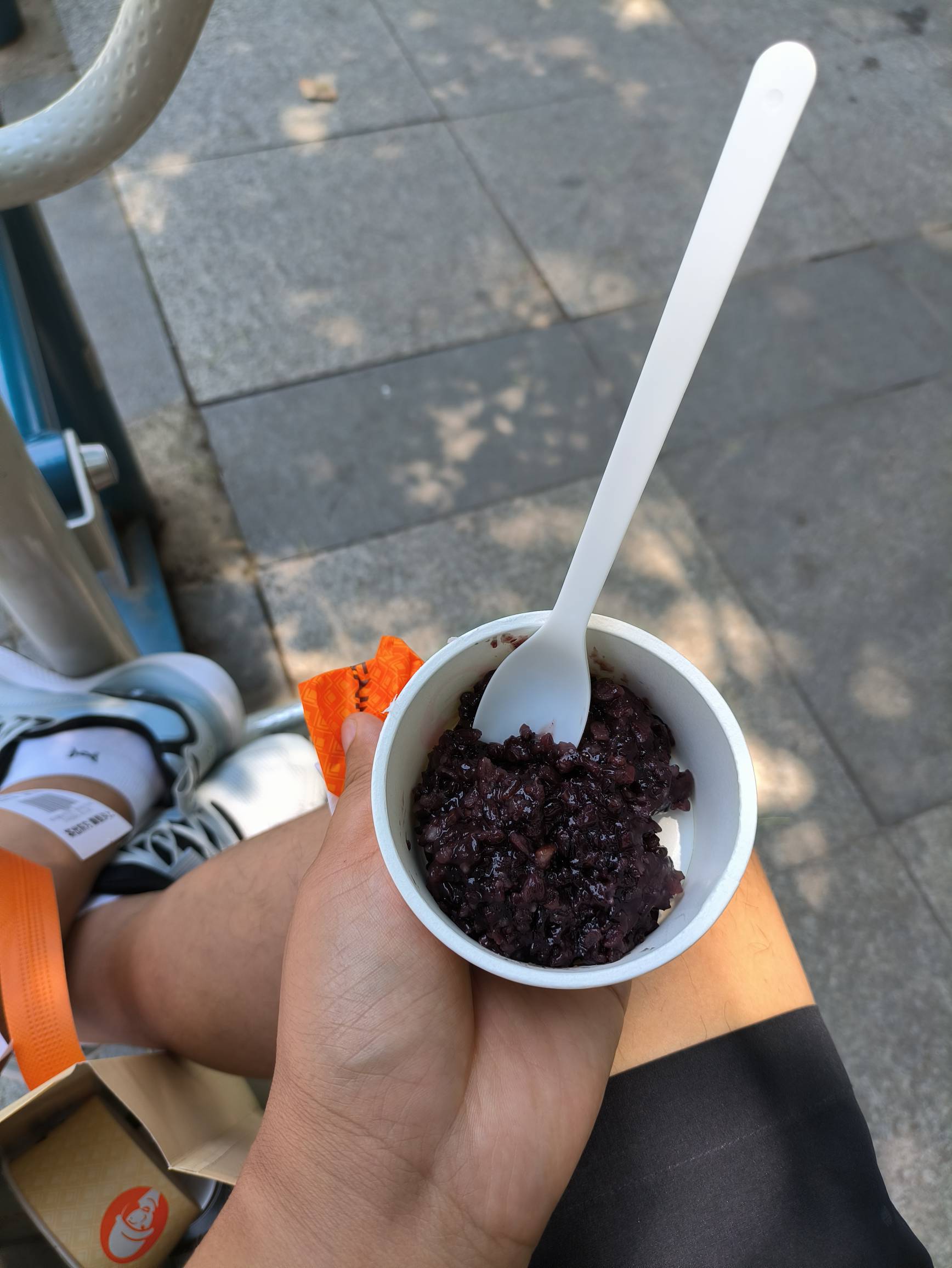 吃了吗您呐

100 / 作者:摇摆的苏丹 / 