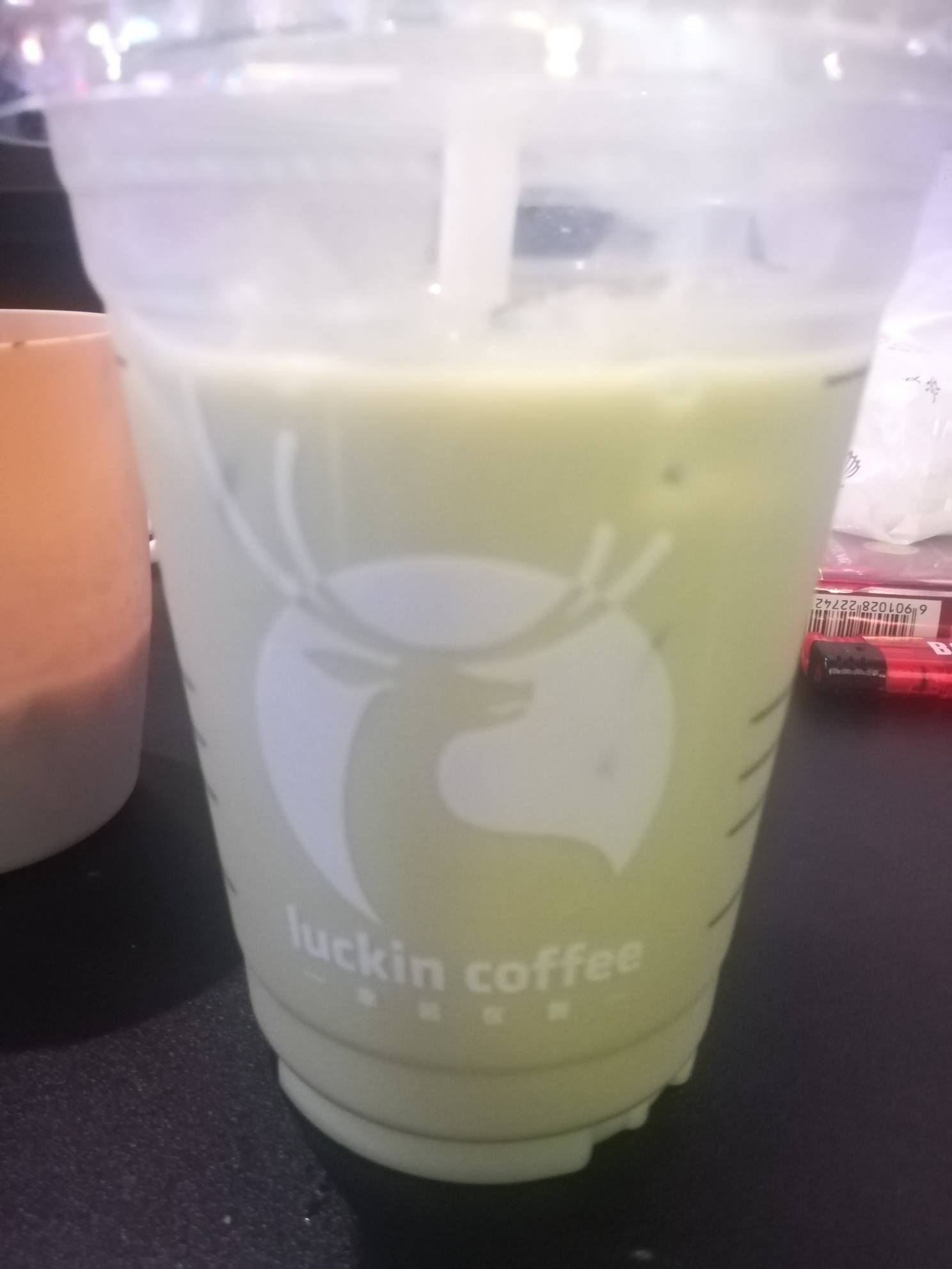 闲鱼毕业三个号，一个8，一个10，一个免单

81 / 作者:柔情似水的水多多 / 