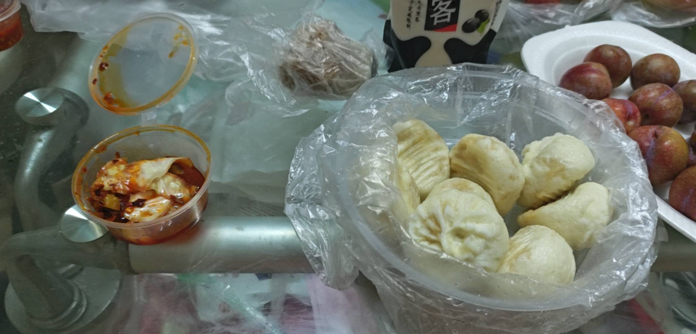 月初斥巨资11大毛吃个早餐这回不是挂壁早了吧

72 / 作者:风流小子 / 