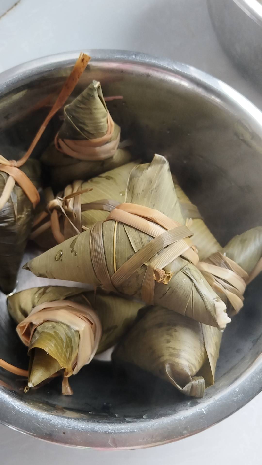 没毛，包几个粽子吃！红豆糯米的蘸白糖！

22 / 作者:两只猴子 / 