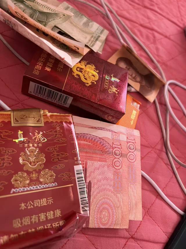 有点钱了，8块钱的真龙都不想抽了！！！最低消费都是12块钱的真龙72 / 作者:陈小歪⁴¹⁷ / 