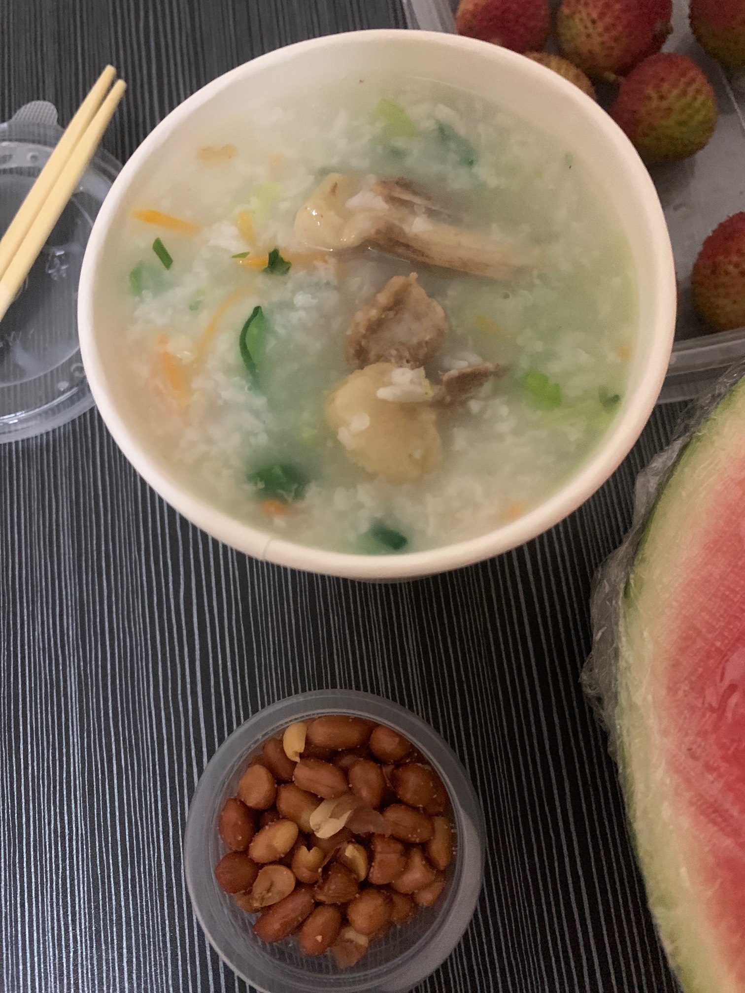刚刚醒老哥们 好而


37 / 作者:小鬼是魔鬼 / 