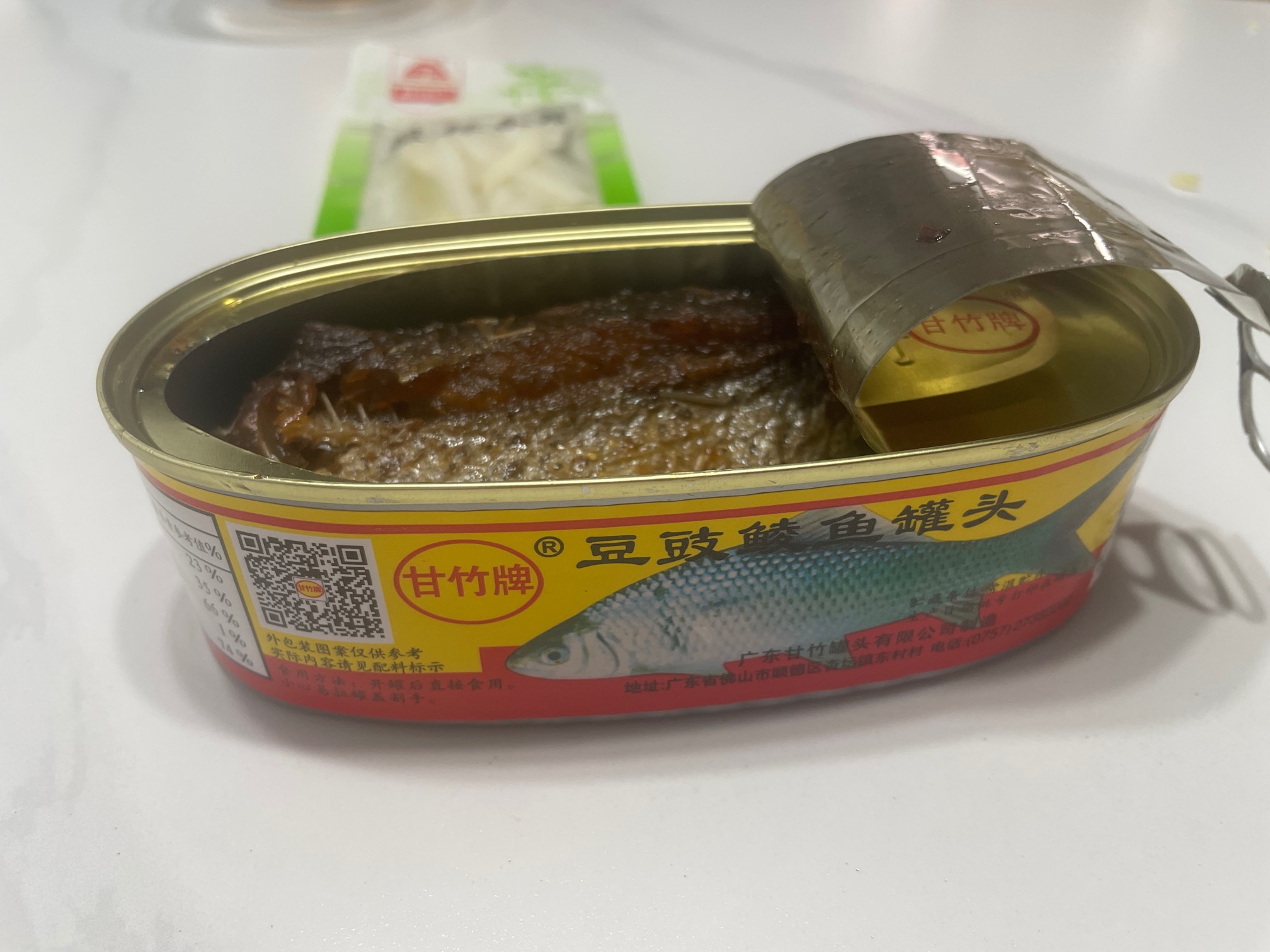这些众包仔真是无法无天了，打电话过去直接给我挂了，是哪位老哥在送我的，饿了，都超6 / 作者:49年入** / 