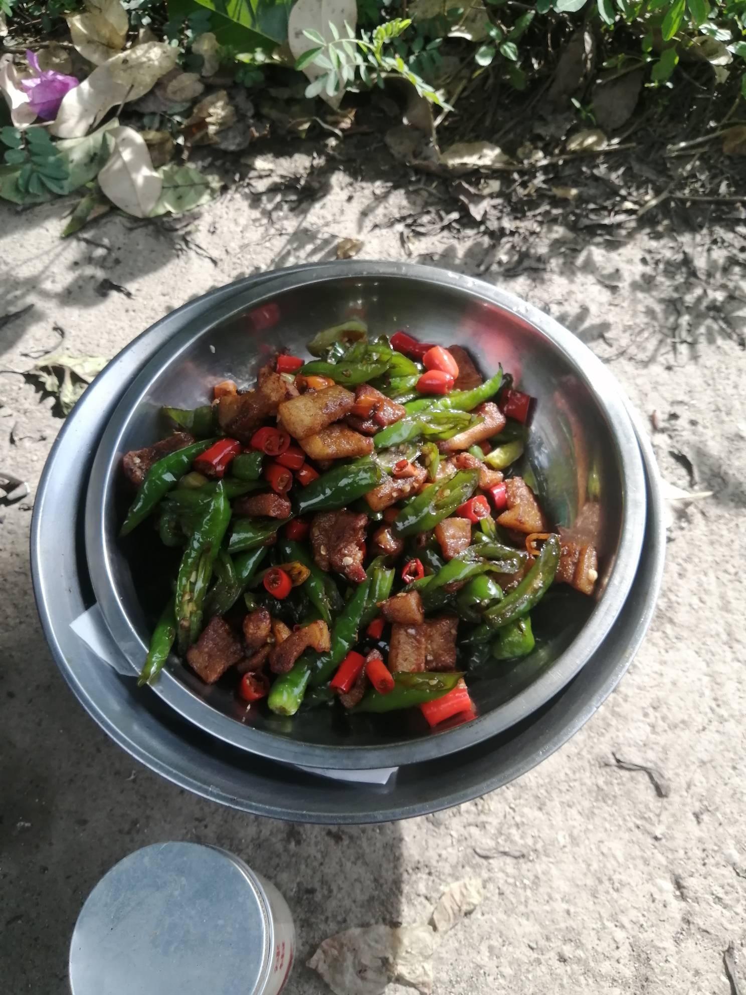 开始打内蒙，没吃饭，现在榨油吃午饭30元肥肉


66 / 作者:卡农新来的 / 