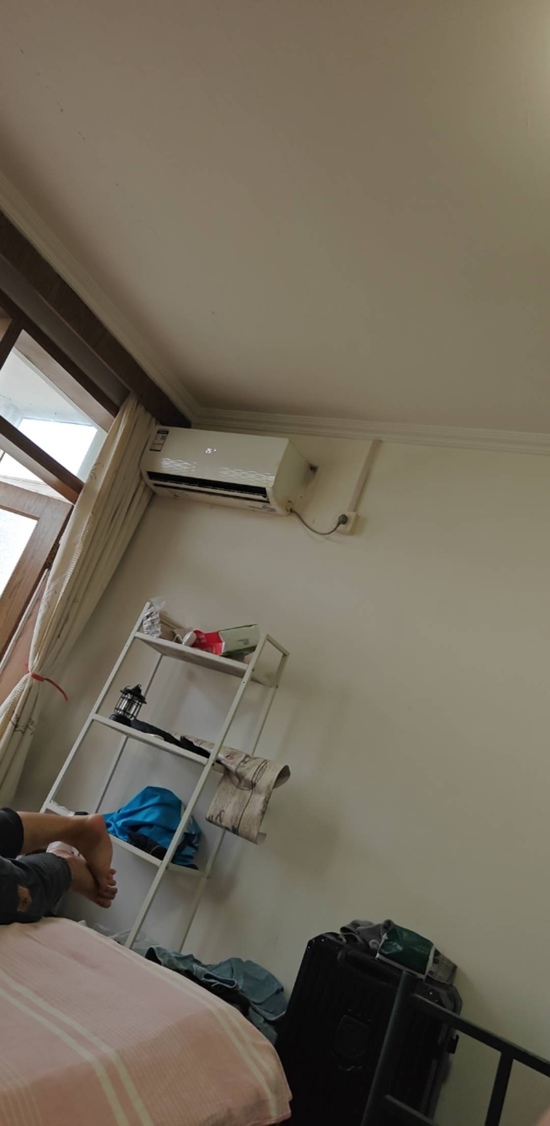 13毛点了四个外卖吃就完了，空调也得开起来



14 / 作者:时间就是就睡觉 / 