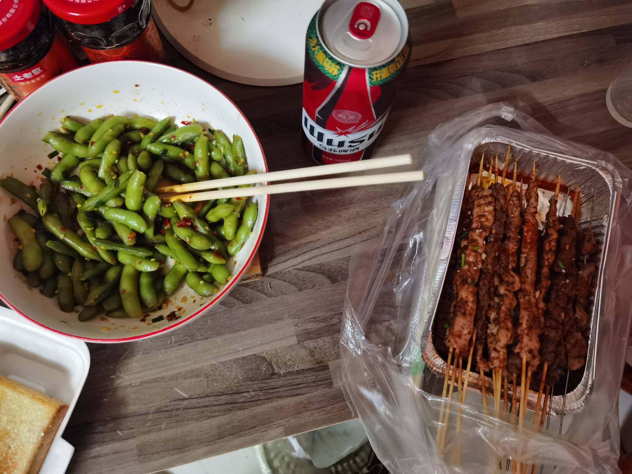 生活不美妙，那就吃点烧烤吧

71 / 作者:请叫我活雷锋 / 