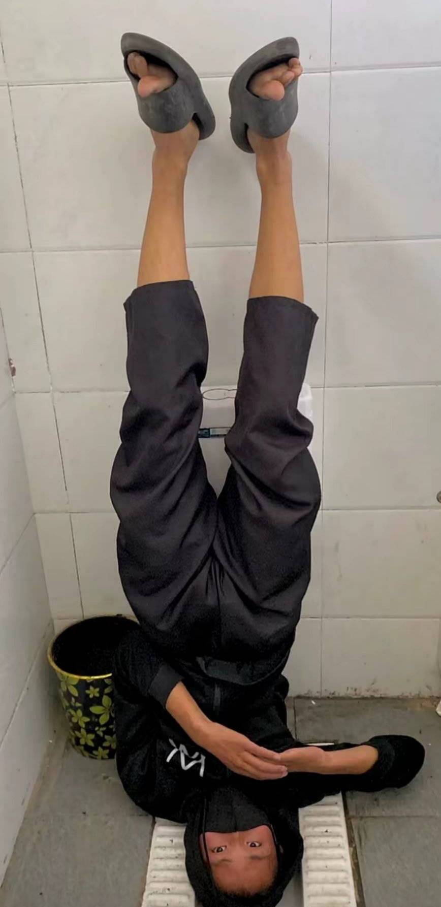 今天我请客，绝对不允许有一个人饿着

57 / 作者:牛魔棒 / 