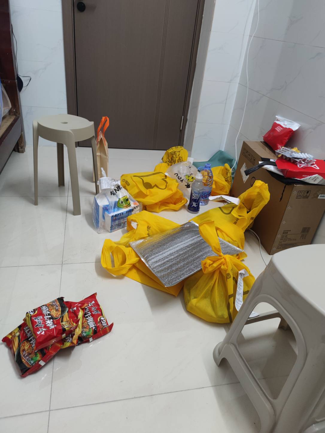 今晚十一点闪购战绩，一直给无门槛红包，下都下累了，下了13个单

3 / 作者:天空爱好者 / 