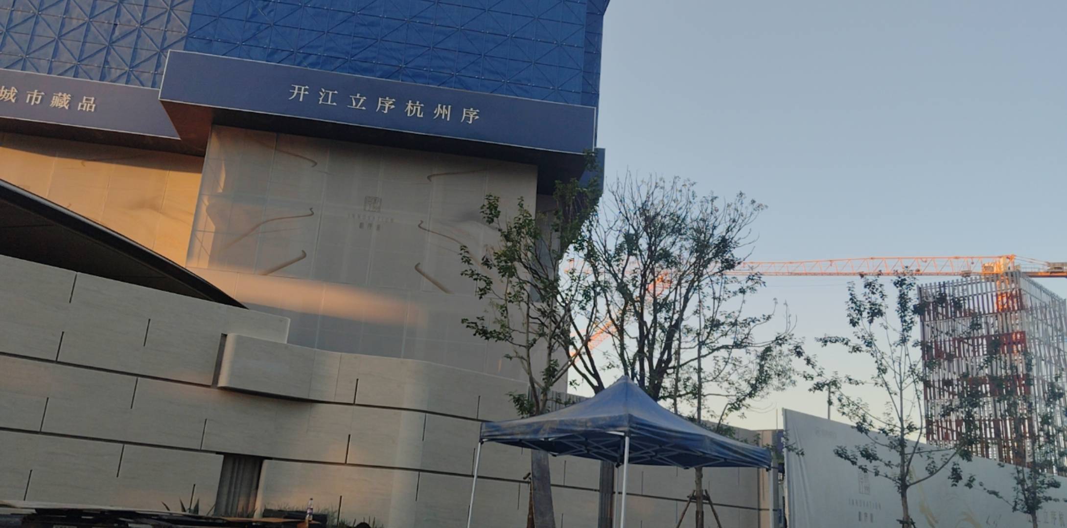 怎么搞啊，太热了

41 / 作者:一笑而过? / 