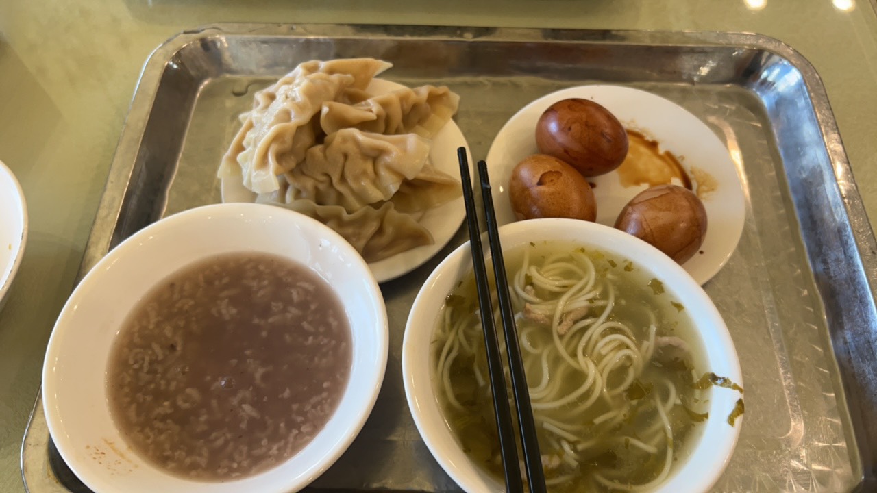 厂里挂b早餐，不容易夜班

28 / 作者:神戳戳的 / 