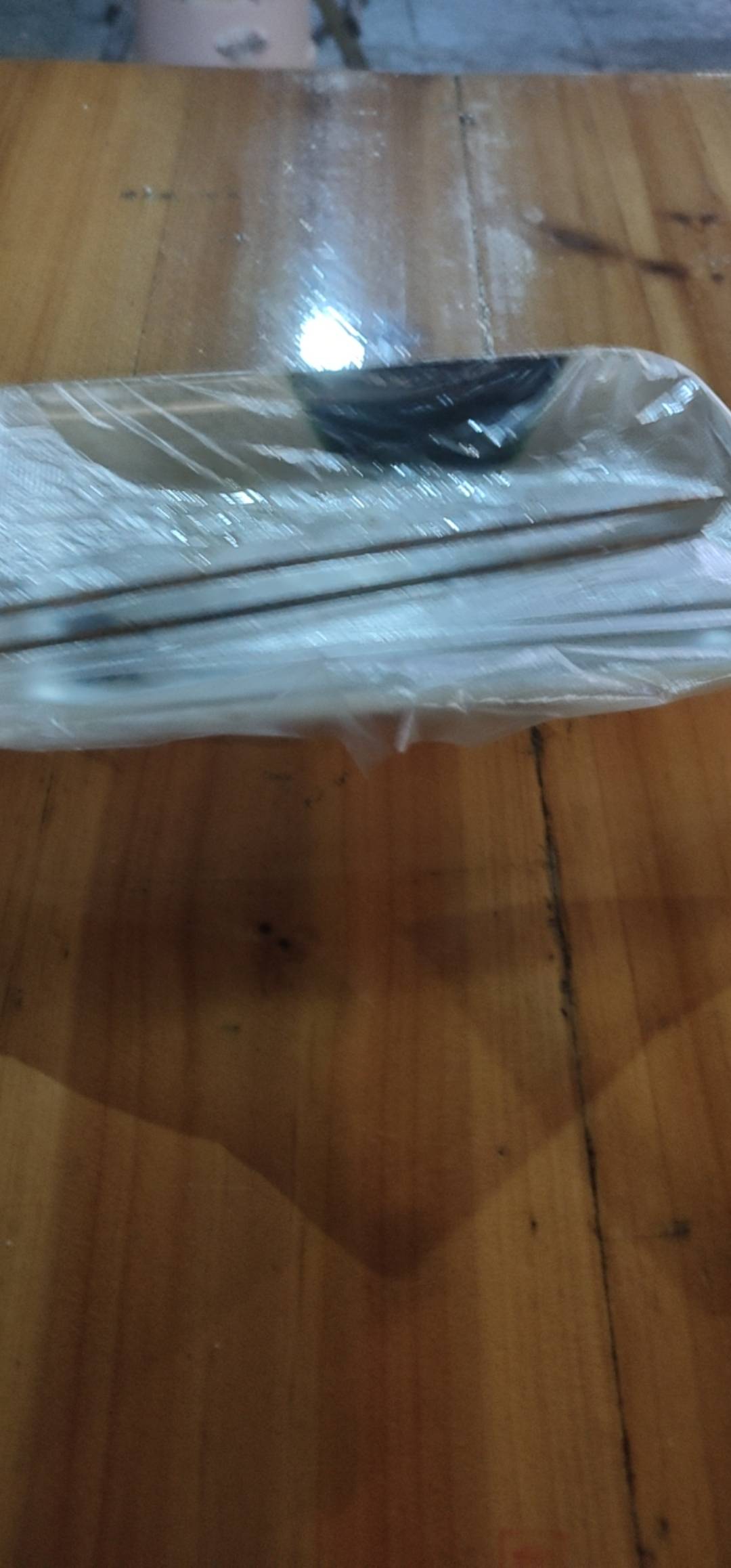 还是点外卖划算，自己出来吃一样的烧烤花了一百多，美团点才五六十块钱，都是一样的东99 / 作者:条野太狼 / 