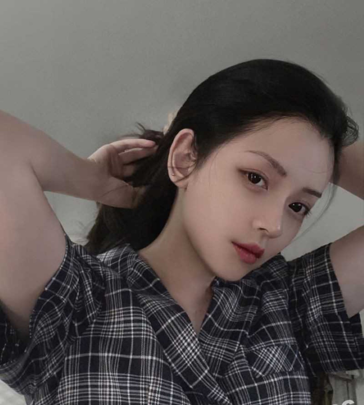 给你们洗洗眼睛，还是这种ts看着舒服，那老头我是真接受不了，感觉精神受到攻击了



42 / 作者:联系客服改名 / 