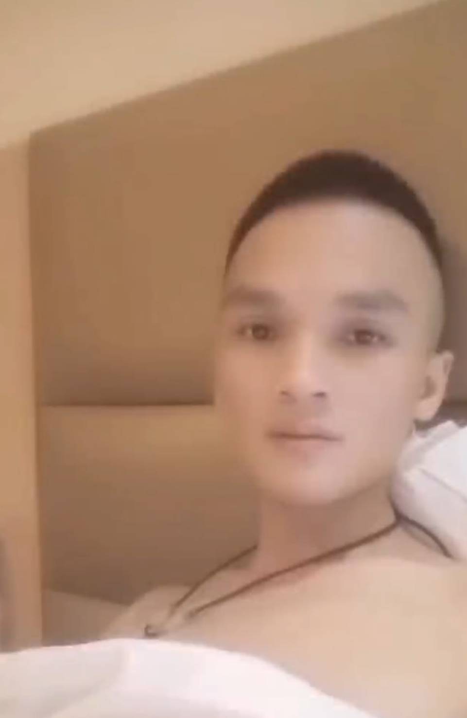 老哥们，发点毛啊，今天还没破零呢

47 / 作者:vxA13693462633 / 