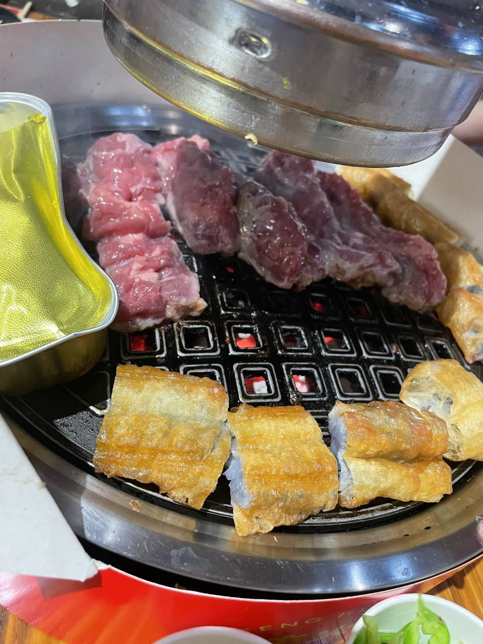 刚刚在朋友圈发一个人吃水煮鱼片，没想几年不见的女性工友还在深圳，本来开玩笑一句话13 / 作者:运气爆棚后生仔 / 