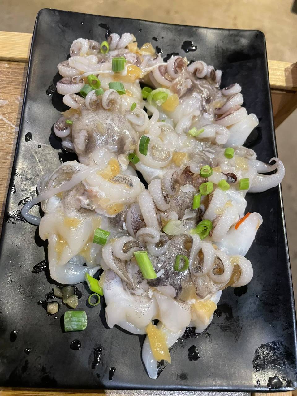 刚刚在朋友圈发一个人吃水煮鱼片，没想几年不见的女性工友还在深圳，本来开玩笑一句话51 / 作者:运气爆棚后生仔 / 