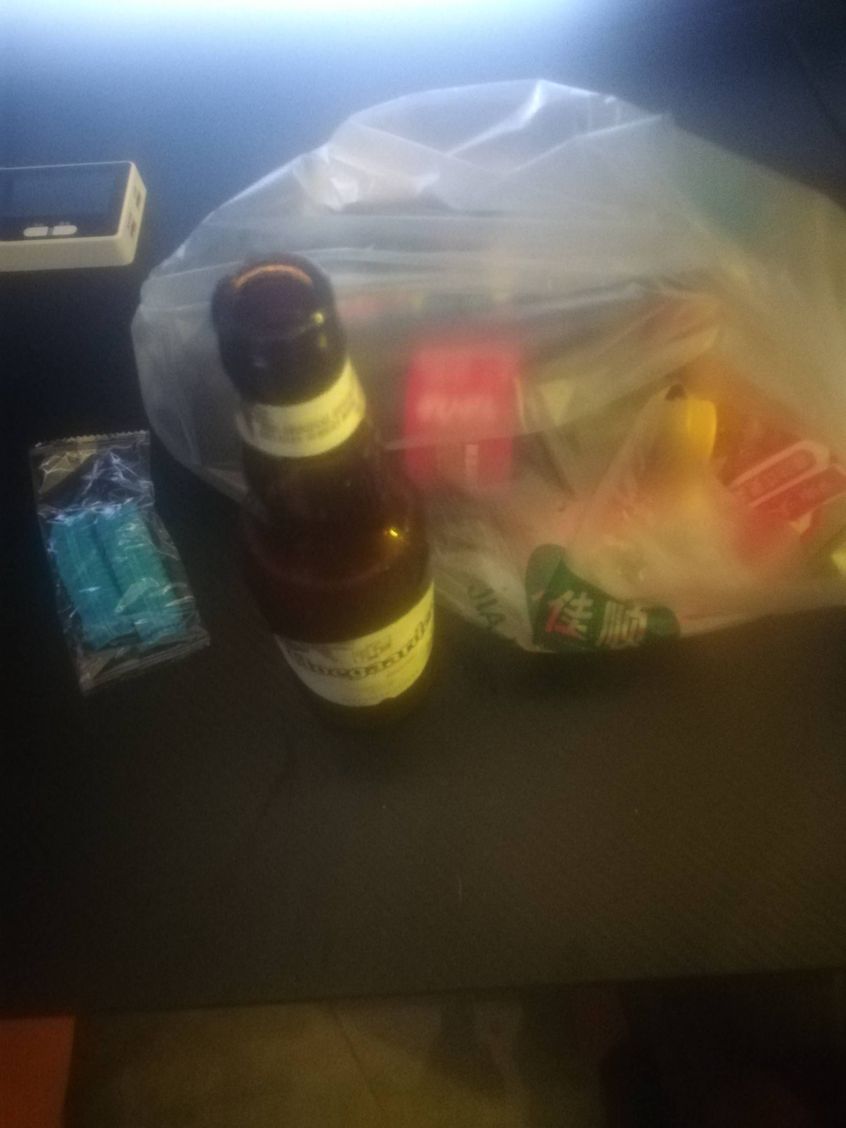 暂时落魄了，睡不着来网吧避暑

73 / 作者:老哥最棒 / 