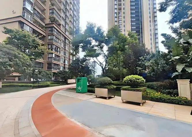 说实话，贝壳还是非常大气的，虽然没拉满

12 / 作者:不再傻逼 / 