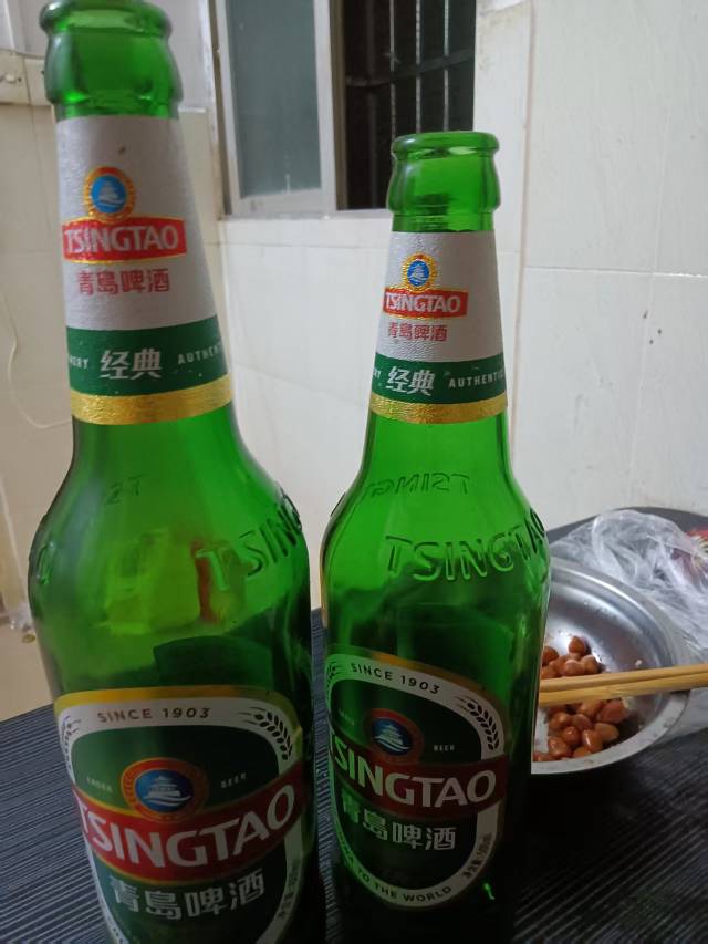 我去了，美团商家给我送了迷你版的青岛。500ml。喝完了才发现！

94 / 作者:6亿少女的梦 / 