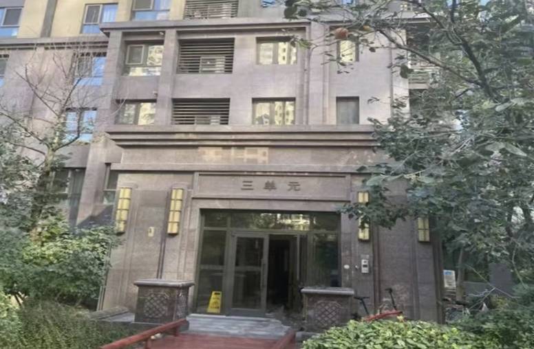 卡农社区是一个非常适合申请羊毛的地方！社区线报齐全，有贷款区和羊毛区，签到活动也13 / 作者:景年 / 