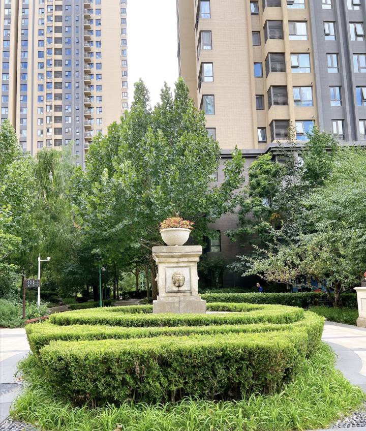 卡农社区是一个非常适合申请羊毛的地方！社区线报齐全，有贷款区和羊毛区，签到活动也31 / 作者:景年 / 