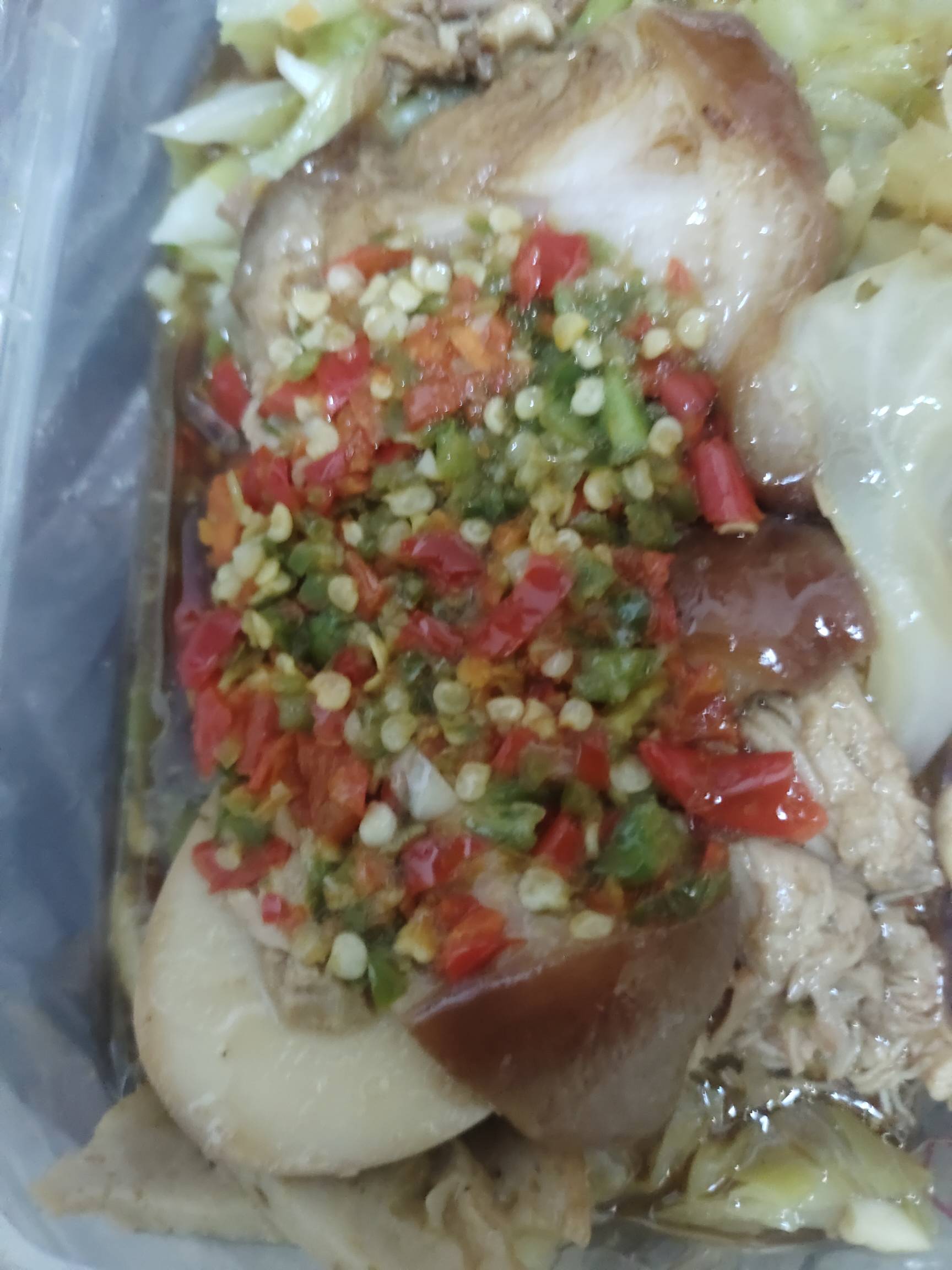 泪水打湿猪脚饭，发誓挣个三五万

84 / 作者:扛不住了老哥们 / 