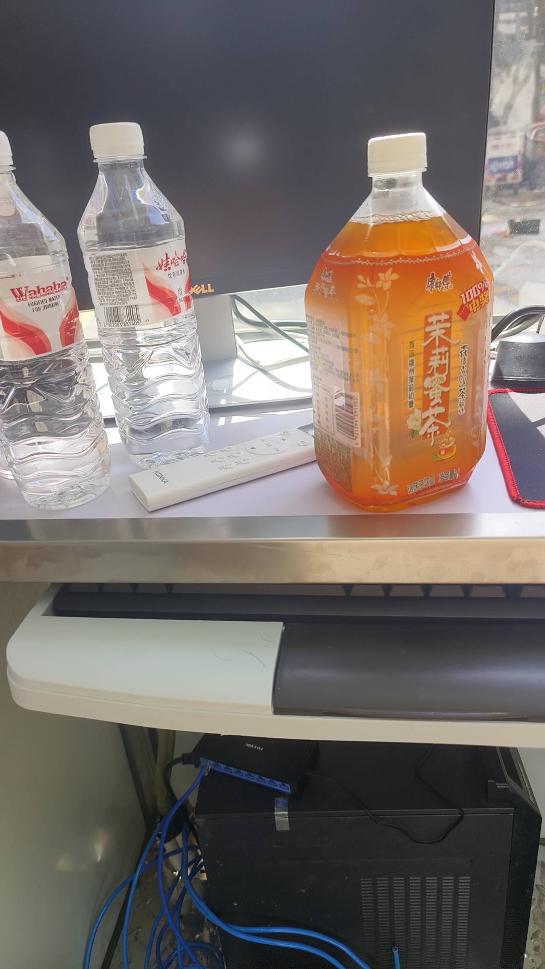 老哥们 挂壁保安  也是当上了  

87 / 作者:男人永卟言败 / 