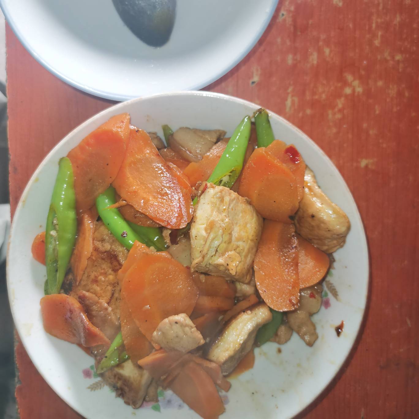 开饭了老哥们

9 / 作者:不再违规发帖了 / 