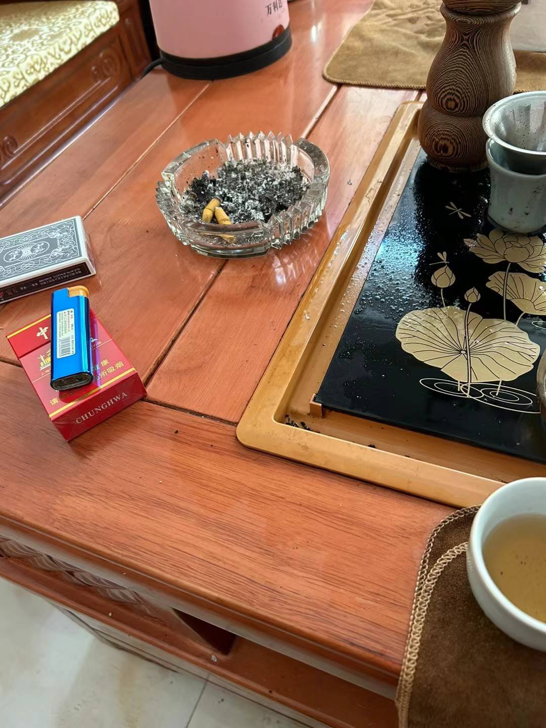 9点，通杀

45 / 作者:爱恨128 / 