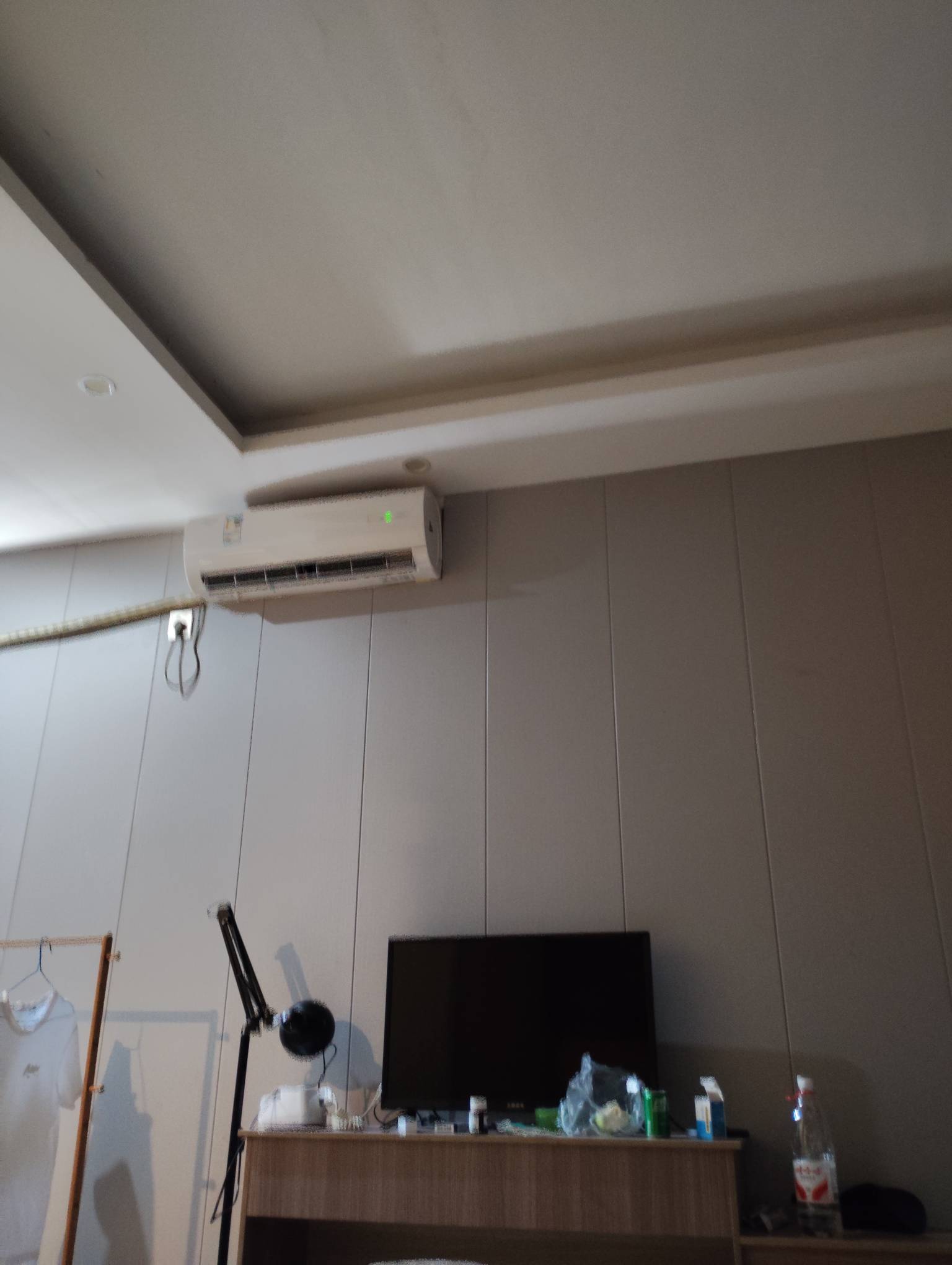 工行任务中心，看了好像是特邀，我是广东工行

17 / 作者:洋蛋 / 