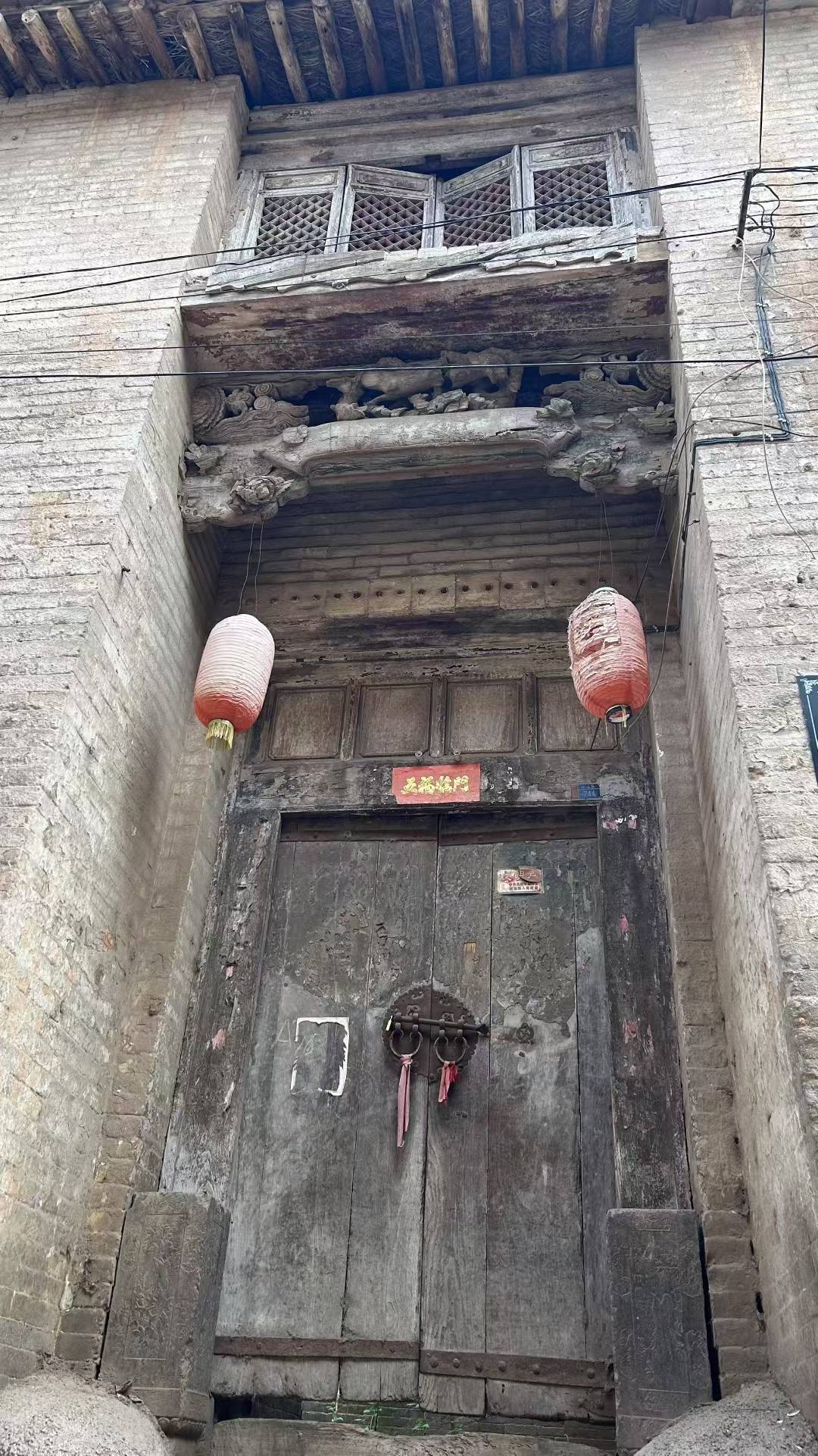 给导航干到无人村了，没路了，一会儿找高德客服掰扯掰扯









33 / 作者:老哥撸老哥ab / 