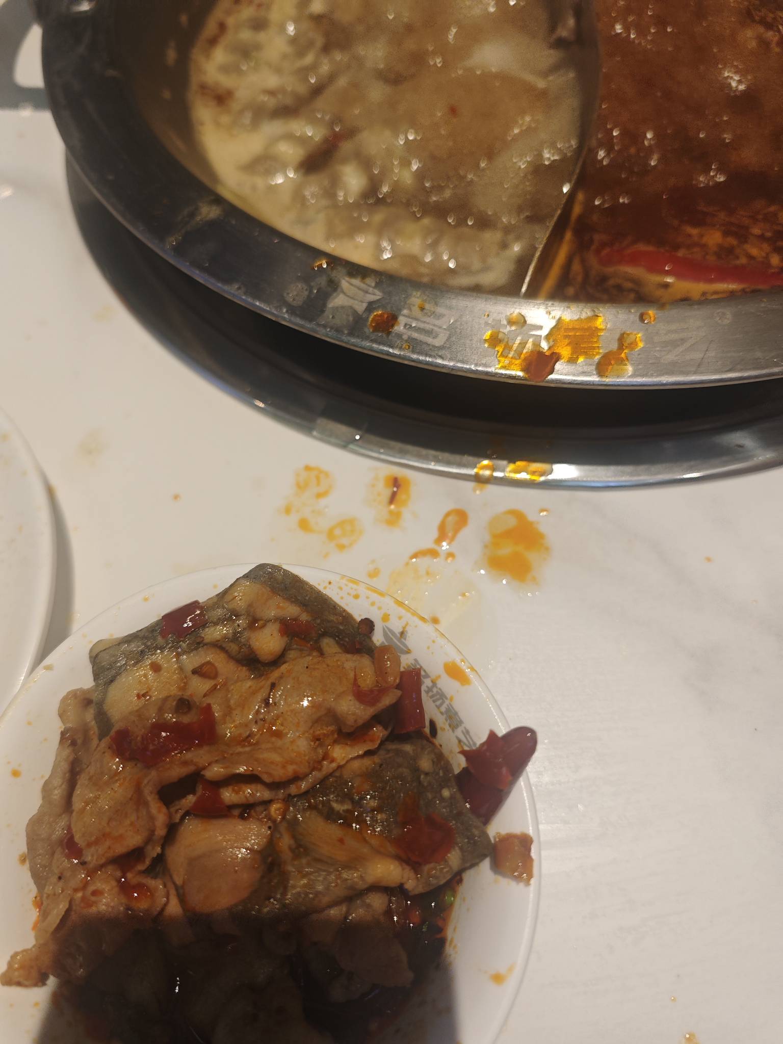 三天，没吃东西，今天来吃自助餐，感觉吃一点就撑了，好亏呀，感觉



4 / 作者:天空的时候给我 / 