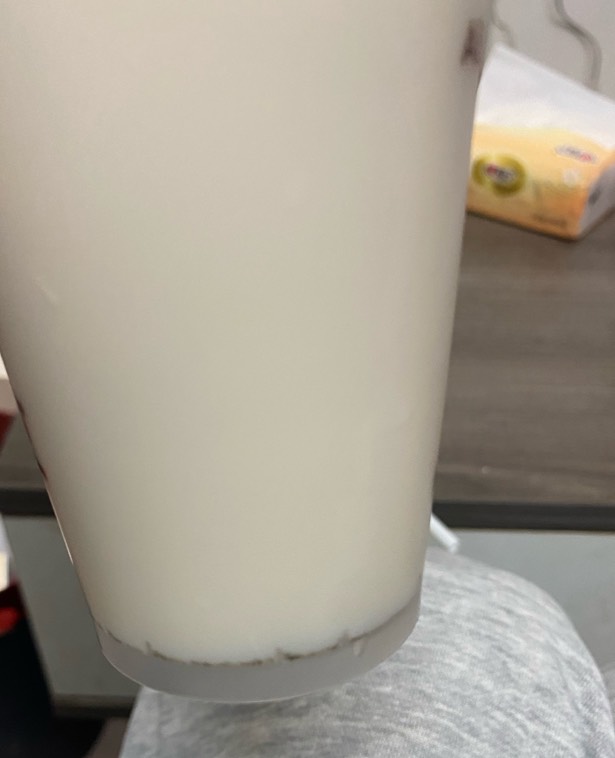 外卖大战就这样，杯底不知道啥东西


68 / 作者:星星点灯2022 / 