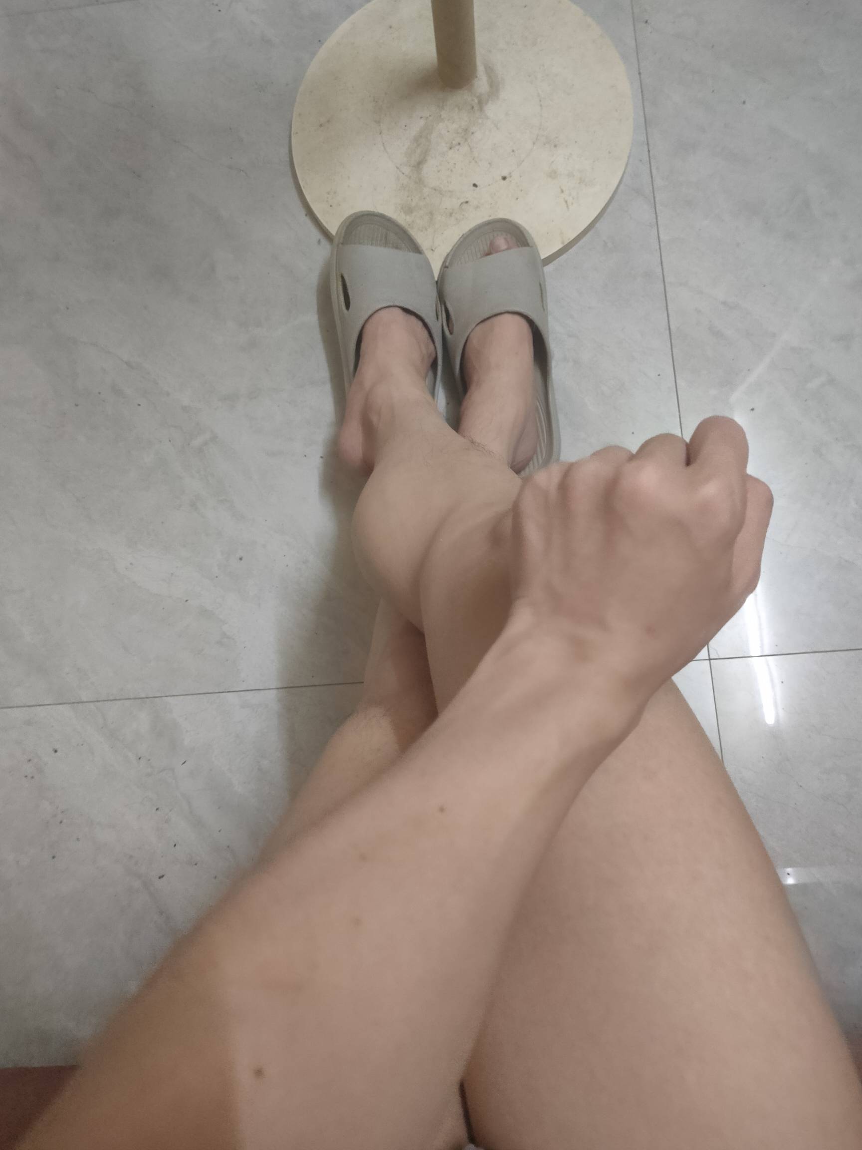 空调加风扇，谁用谁知道，那叫一个舒服

76 / 作者:条野太狼 / 
