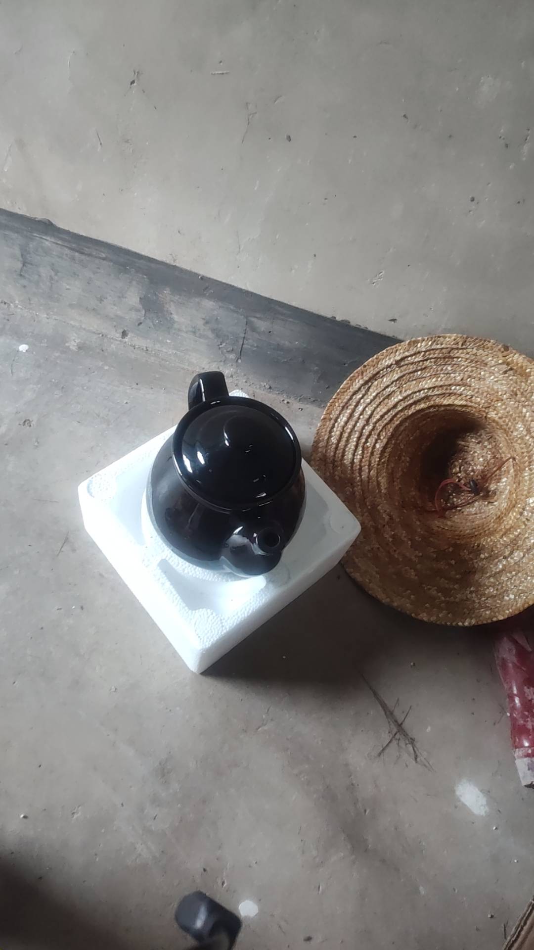 有没有老哥愿意支援8块钱，从来没有问过卡农老哥！信我就当借，

10 / 作者:等你老哥 / 