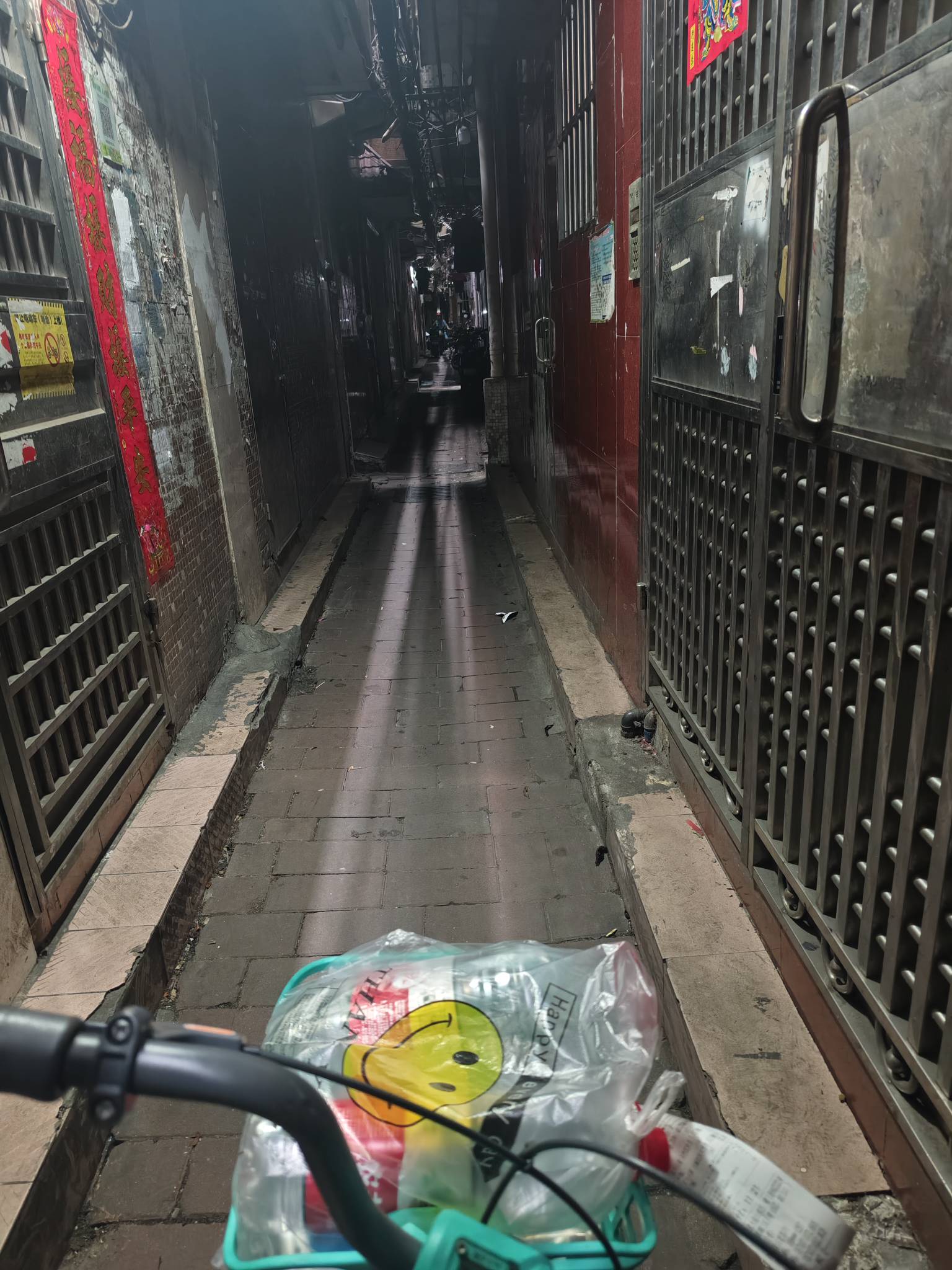 骑行时间老是超 ... 亏麻了今天 



28 / 作者:赫赫赫连 / 