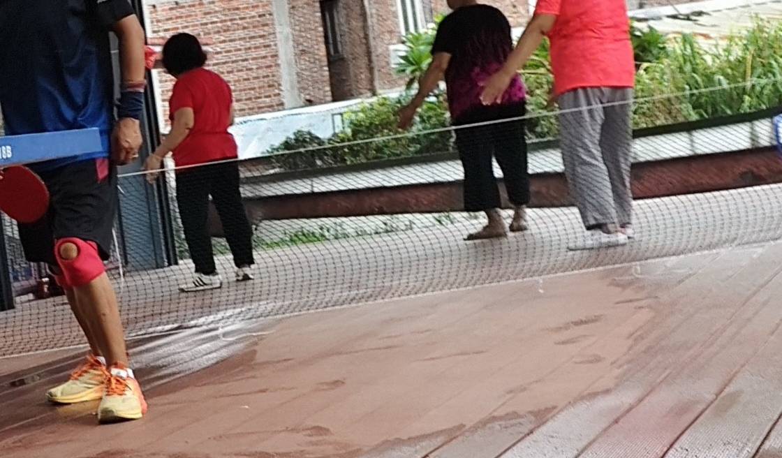 佬哥们 众包跑完单到账多久然后提现多久 公园呆快一个月了 想开一天挂壁房洗个热水澡67 / 作者:赫赫赫连 / 