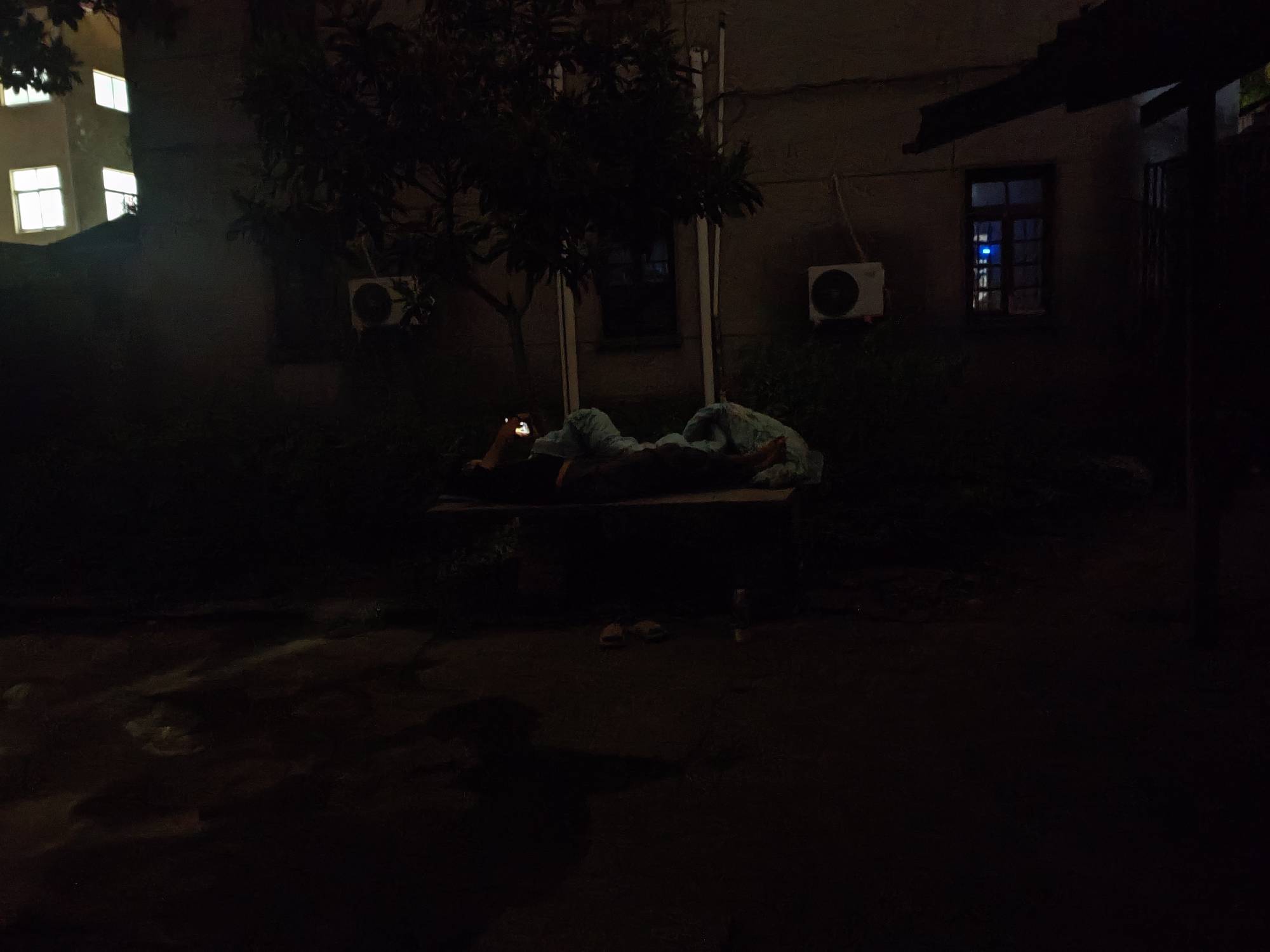 最终还是沦落到这般地步

1 / 作者:卡农挨饿德 / 