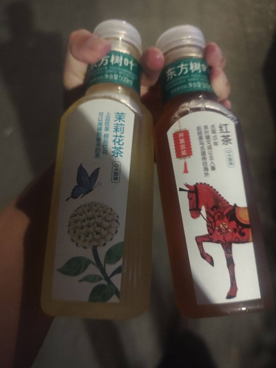 美滋滋，中了一元换购，又买了两瓶，现在可乐都不经常喝了

92 / 作者:天空的时候给我 / 