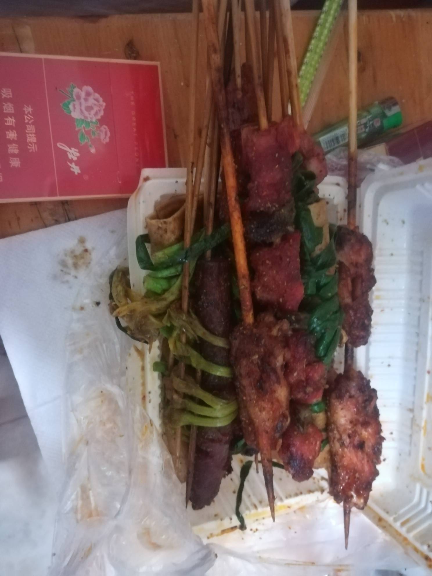 老哥们先吃，昨晚干了一晚上日结，热得内裤都湿透了，今晚好好犒劳一下自己，相当于昨78 / 作者:出水芙蓉水多多 / 