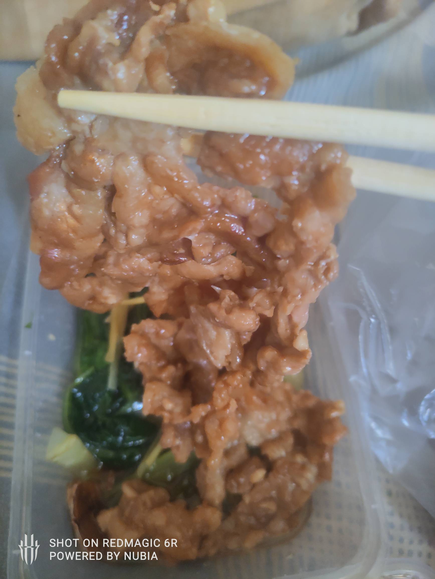 老板说这两是一个菜



30 / 作者:大力水手皮卡丘 / 