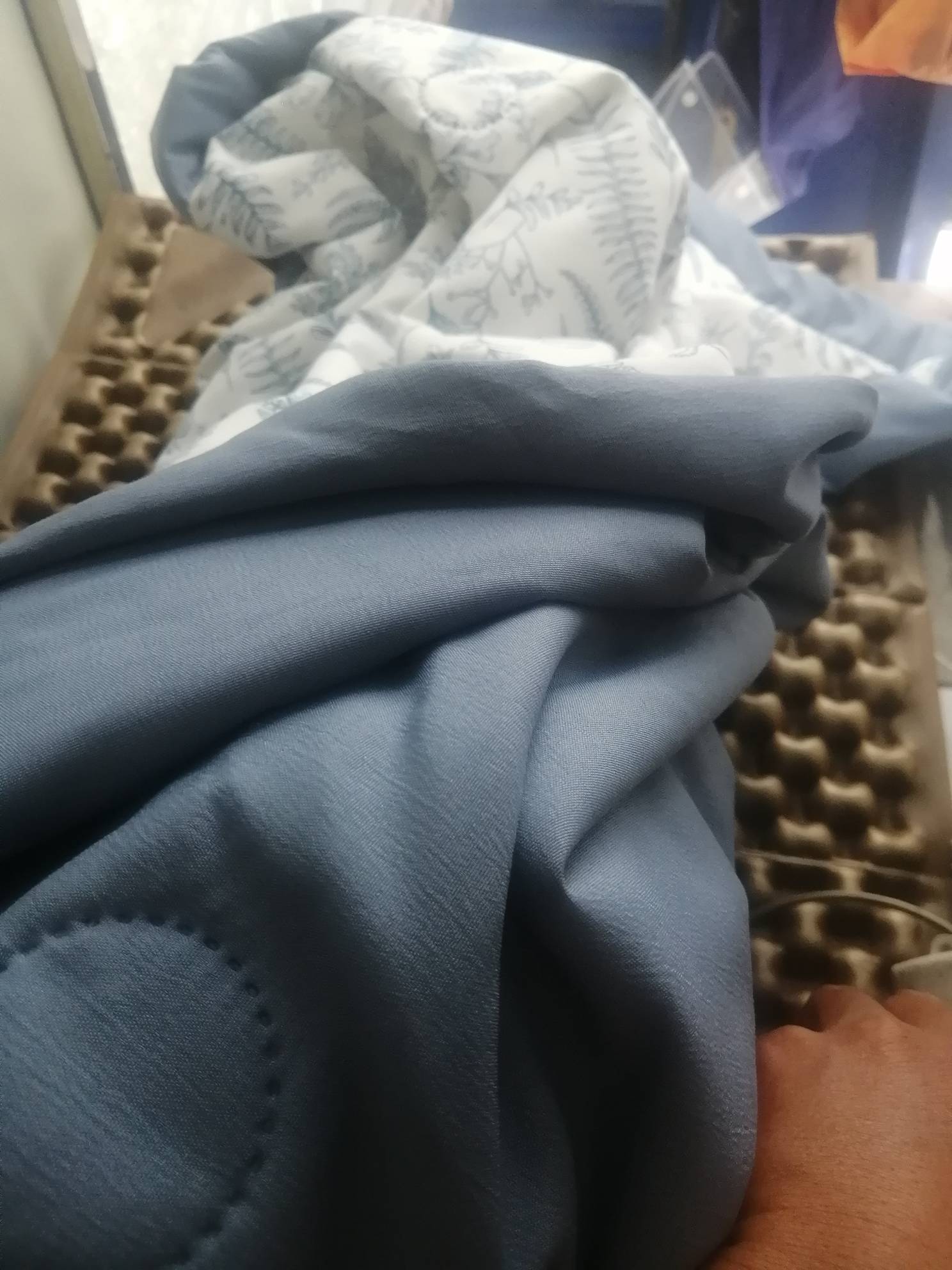 好冷啊，没钱买被子怎么办？冷的发抖


39 / 作者:卡农新来的 / 