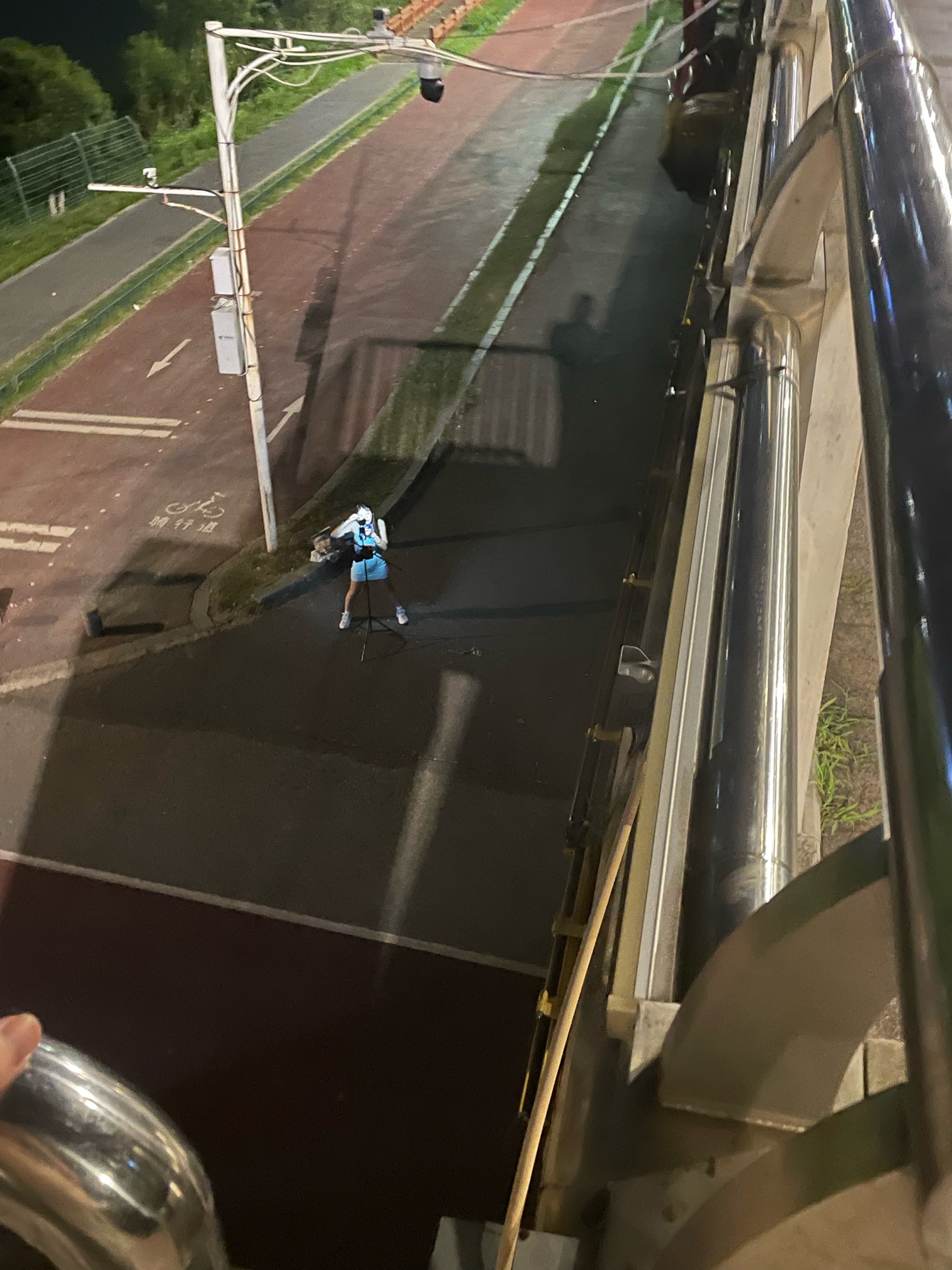 看直播，叫老哥刷跑车


8 / 作者:寻梦青年2 / 