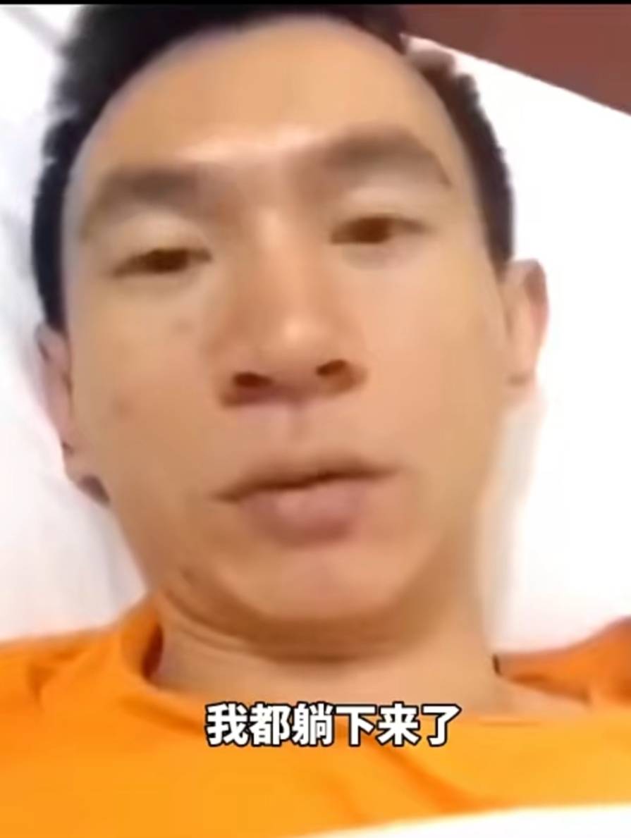 来点毛 没藏着掖着了 好多兄弟等着吃饭呢

37 / 作者:捞的一 / 