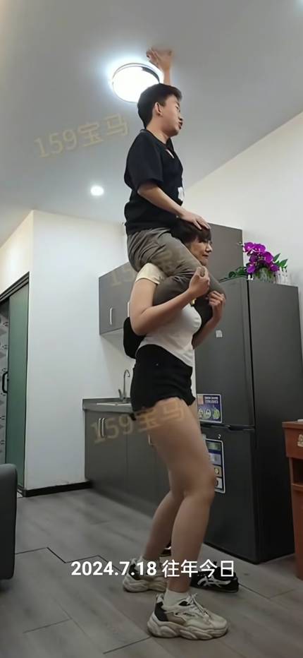 江苏农行数币活动现在是不是进不去，点了半天活动没反应……

58 / 作者:基基肯压基 / 