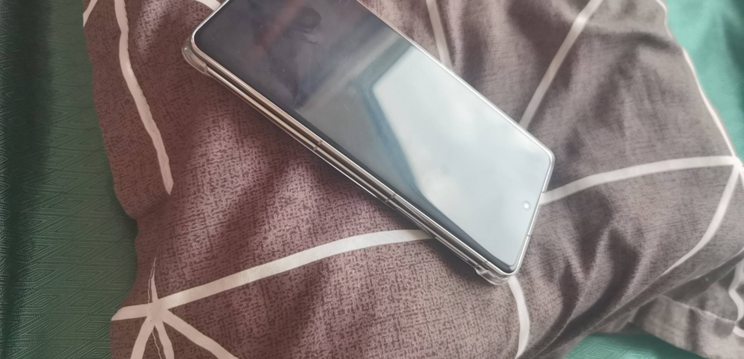 iphone15promax软件下多了，用着也卡，有时候卡一下，才用了一年就这比样了
65 / 作者:搞钱！ / 